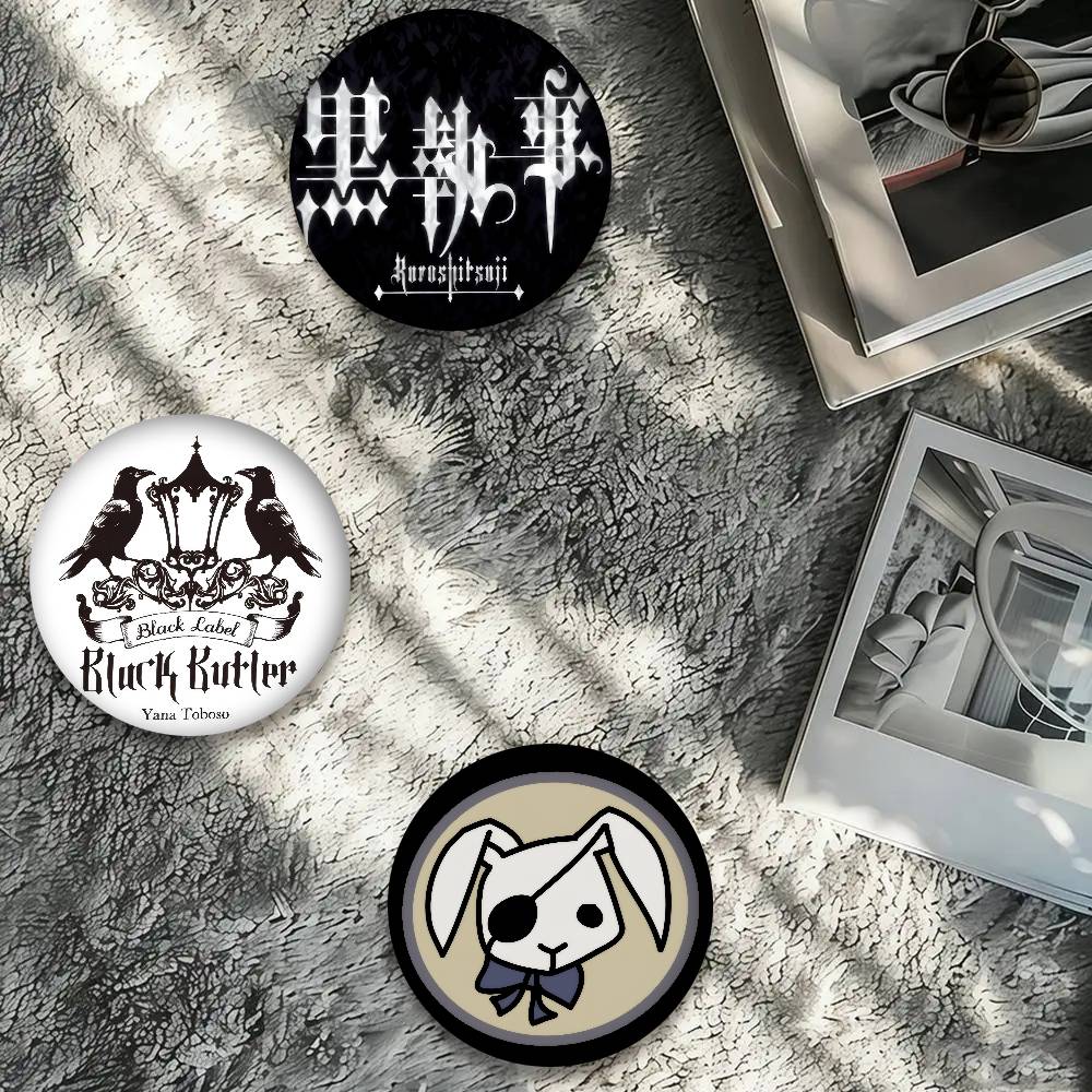 Anime Czarne logo Butler horro – Gaming Console Buttons recenzja i cena